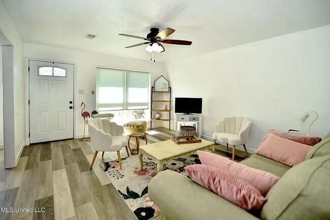 Building Photo - 6351 Kimbrough Blvd