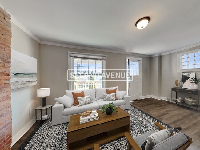Foto del edificio - 316 Overbrook Blvd