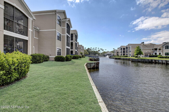 Foto del edificio - 700 Boardwalk Dr