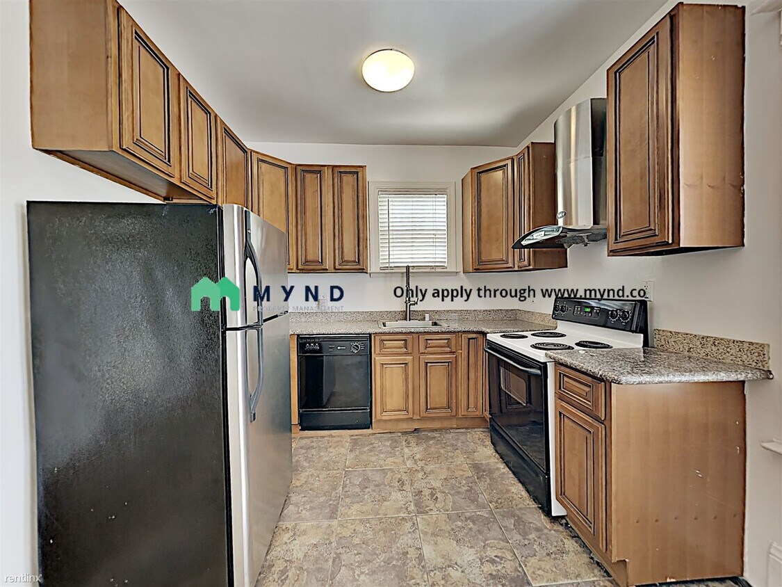 3 br, 1 bath - 1821 Sherman St Unit B - 3 br, 1 bath  - 1821 Sherman St Unit B