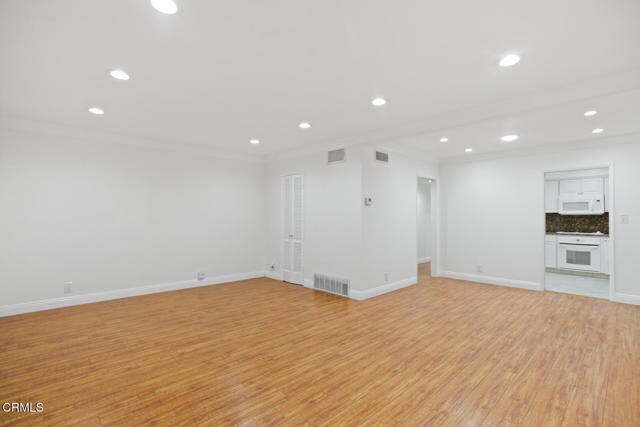 Foto del edificio - 1233 N Columbus Ave