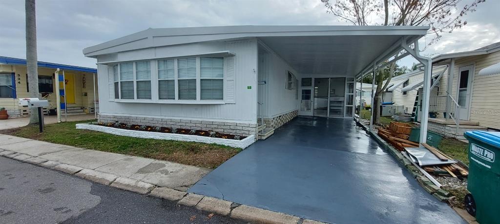 Primary Photo - 3113 State Rd 580