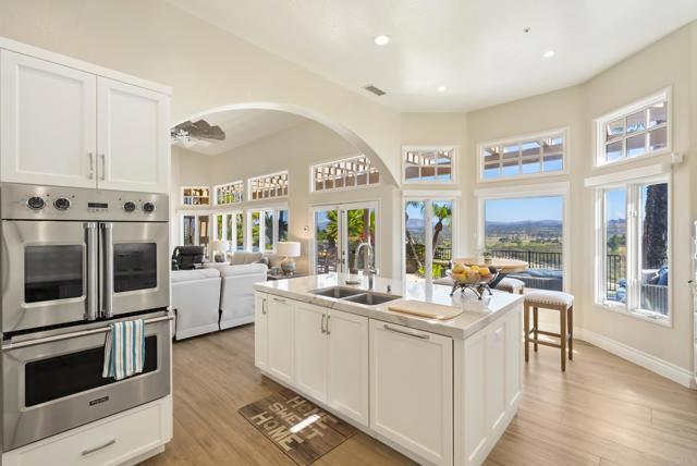 Foto del edificio - 4670 Caminito San Sebastian