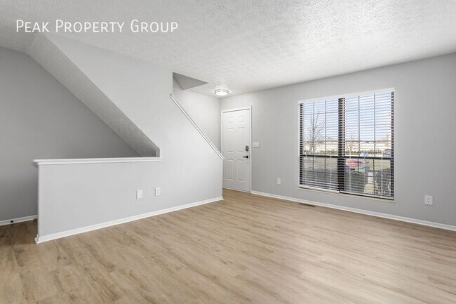 Foto del edificio - 130 Blakeford Dr