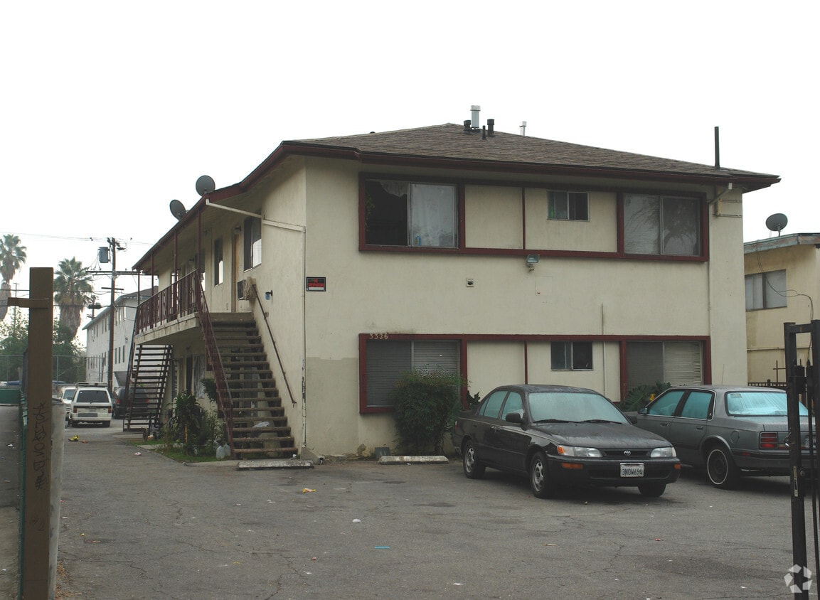 Primary Photo - 3326 Drew St