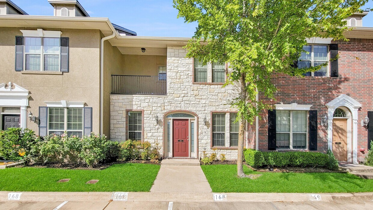 Primary Photo - 168 Forest Dr