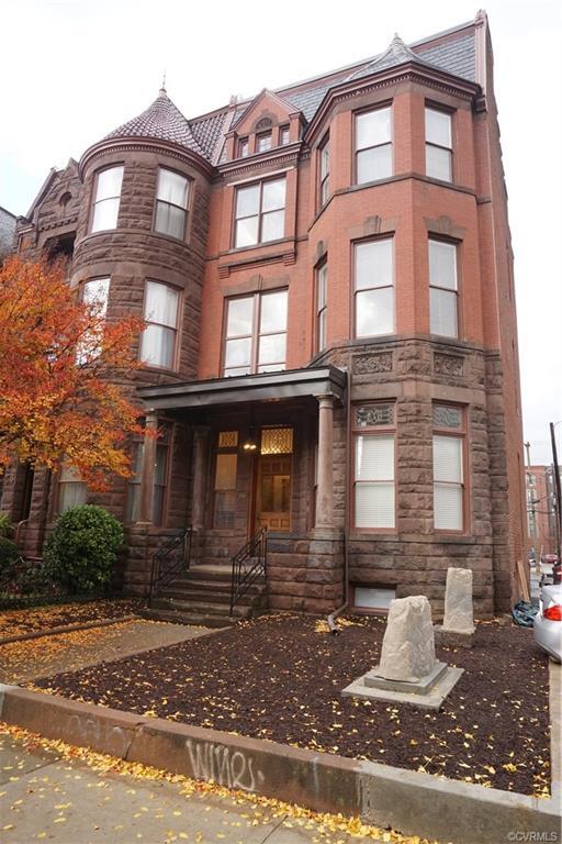 Primary Photo - 1006 W Franklin St