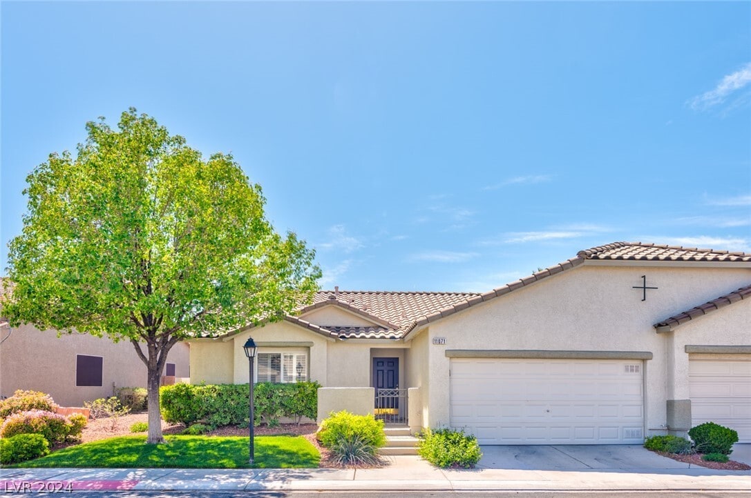 11071 Ampus Pl, Las Vegas, NV 89141 Townhome Rentals in Las Vegas NV