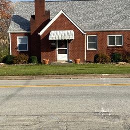 Primary Photo - 209 N Church St