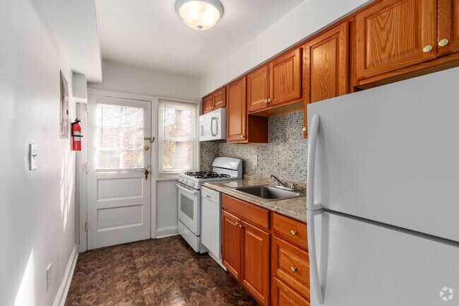 2 habitaciones, 1 baño - 1000 pies cuadrados - Cocina - Rivercroft Apartments and Townhouses