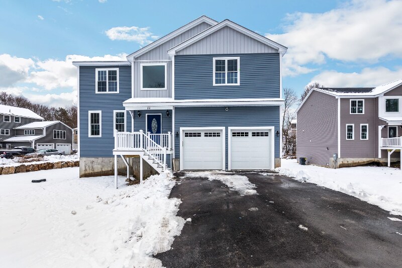 Primary Photo - 20 Greylock Ave