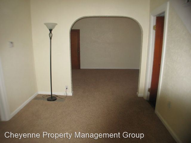 Building Photo - 3 br, 1 bath House - 2539 Chestnut Drive
