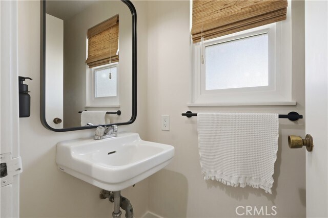 Foto del edificio - 1260 Somerset Ln