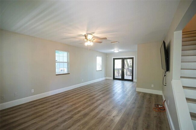 Foto del edificio - 317 W Hanlon St