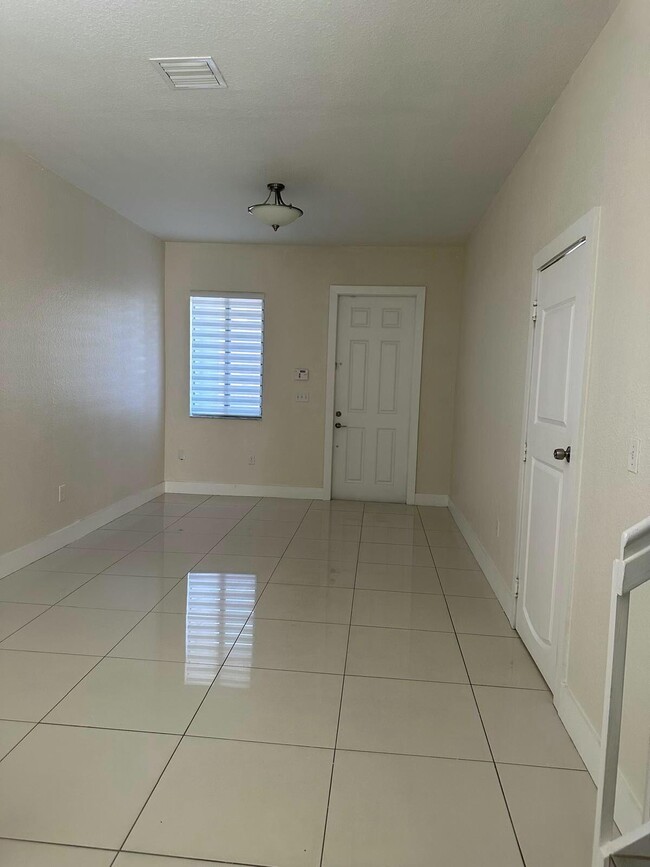 Foto del edificio - 12776 SW 131st Terrace