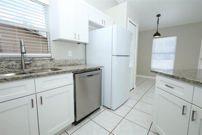 Foto del edificio - 788 Lincoln Pkwy