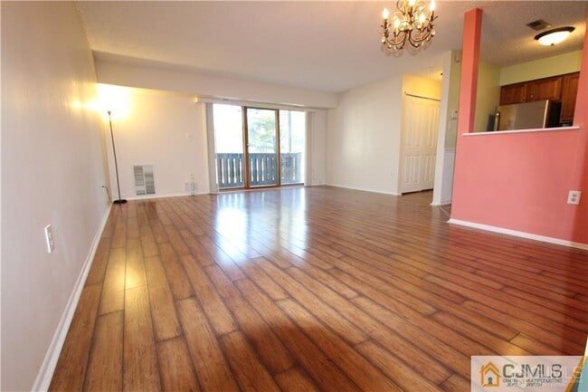 Building Photo - 2315 Aspen Dr