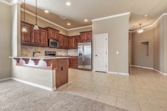 Foto del edificio - 15900 Cantera Creek Dr