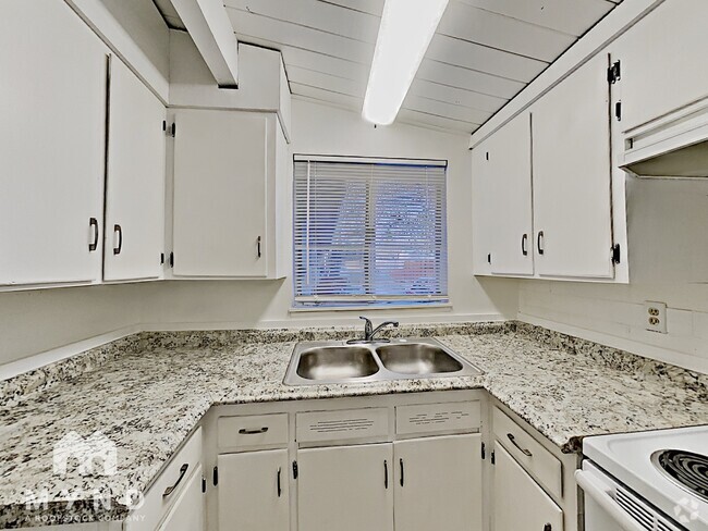 Building Photo - 942 Curti Dr