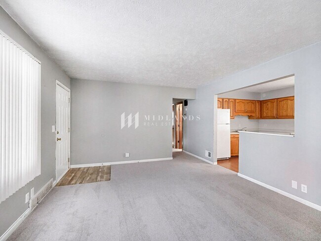 Foto del edificio - Location! Location! Location!