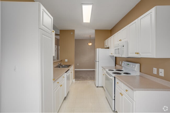 Interior Photo - Units within Foxmoor Condominiums