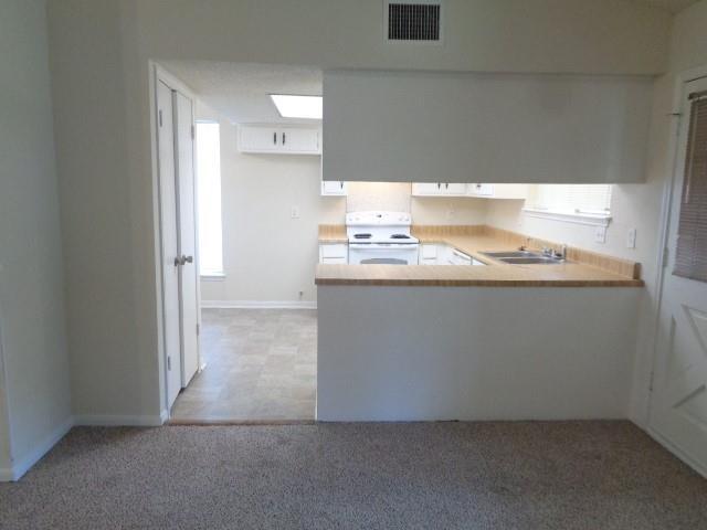 Foto del edificio - 23730 Farm Hill Dr