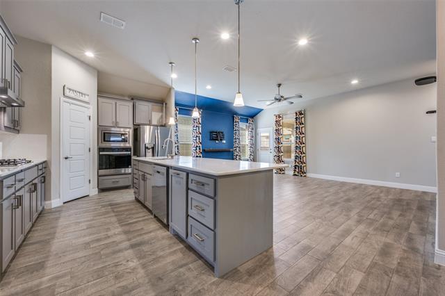 Building Photo - 2216 Toucan Dr