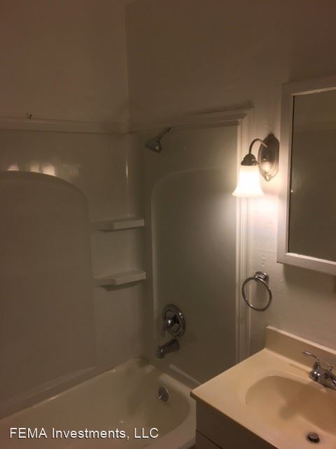 Building Photo - 1 br, 1 bath Apartment - 3570 Pacheco Blvd