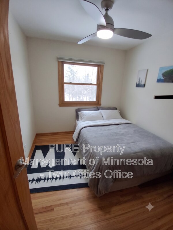 Foto del edificio - 5103 Belwood Ln