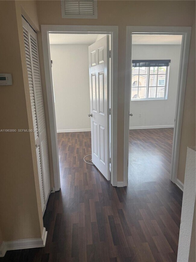 Foto del edificio - 14071 SW 272nd St