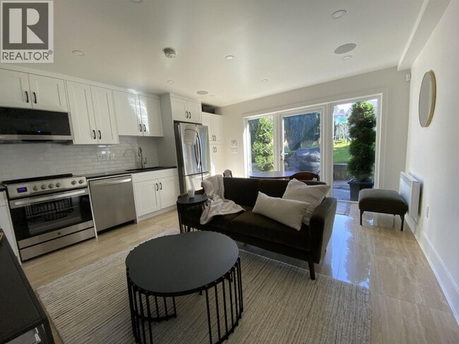 Building Photo - 7986 Rosewood St