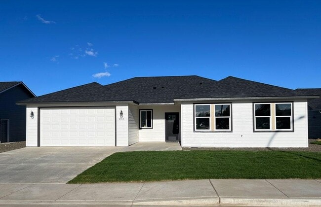 Building Photo - 2013 S 61st Ave