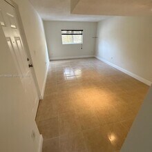 Building Photo - 8260 SW 149th Ct