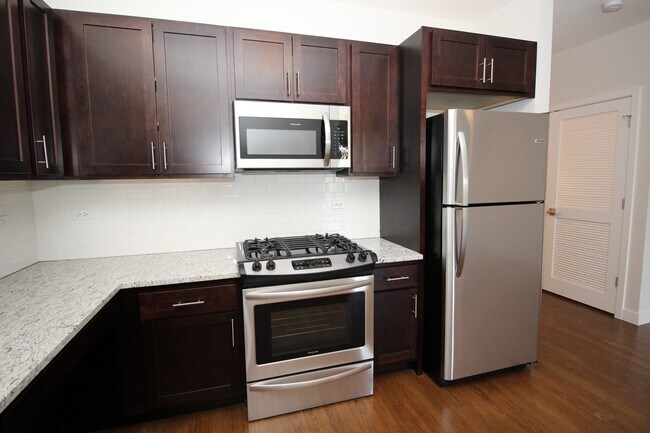 Foto del edificio - 4447 N Kedzie Ave