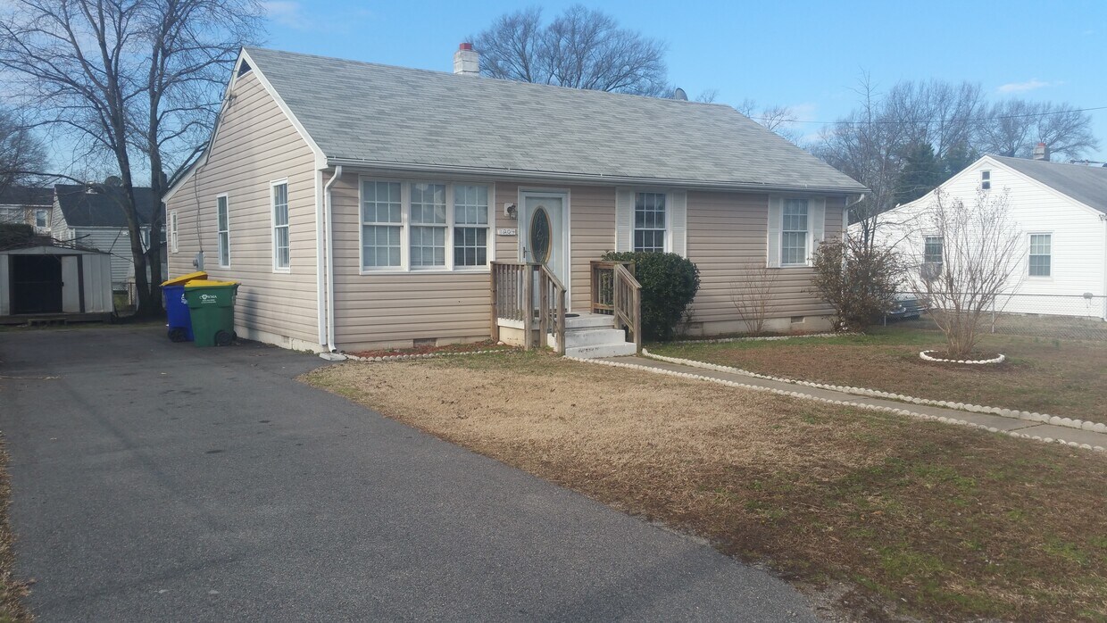 1204 Tabb Ave, Hopewell, VA 23860 House Rental in Hopewell, VA