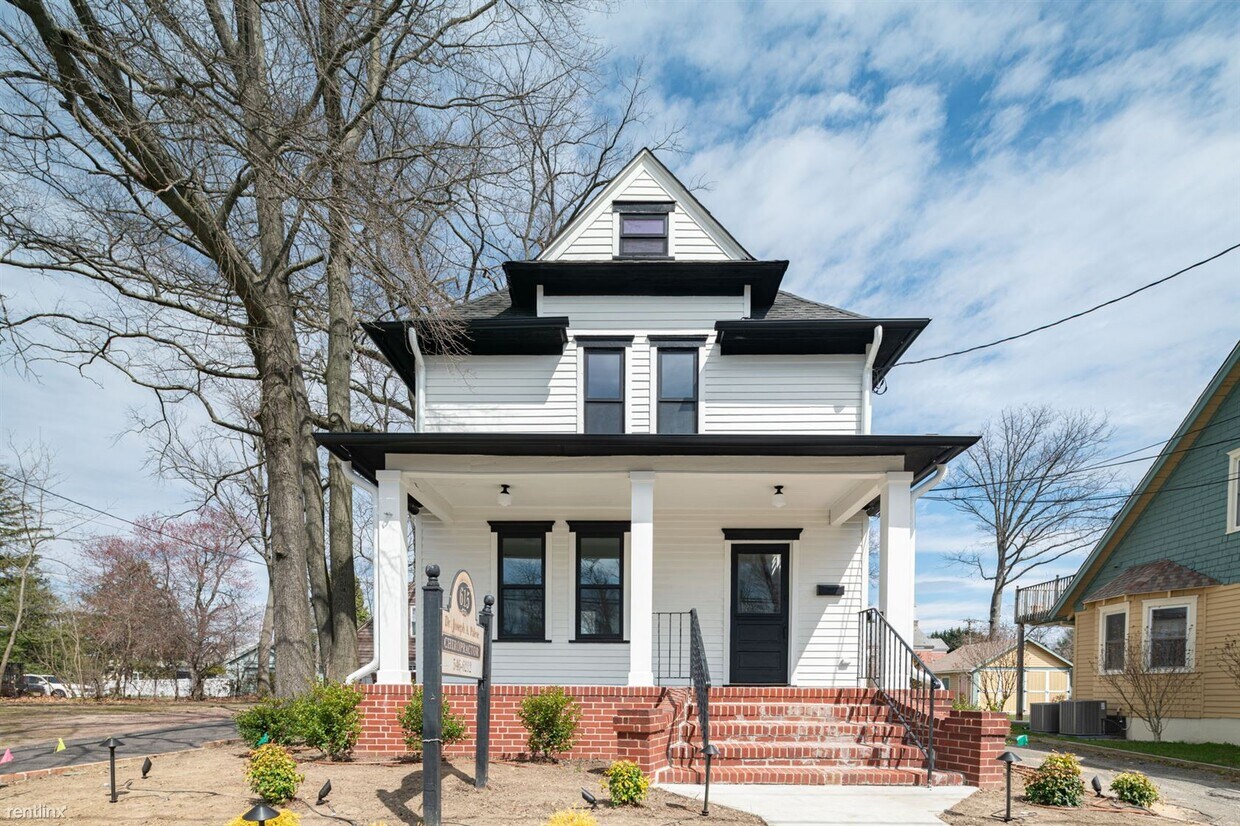 615 White Horse Pike, Haddon Heights, NJ 08035 Townhome Rentals in