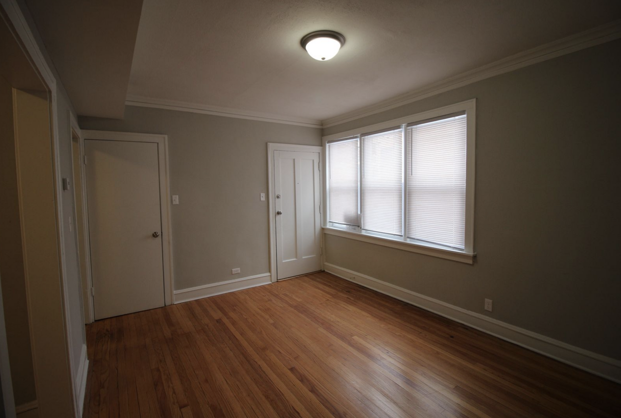 Living Room/Studio Space - 4950 W Berteau Ave