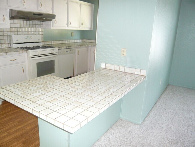 Foto del edificio - Single Level Home in Gated Community