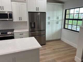 Foto del edificio - 102 Pinecrest Cir