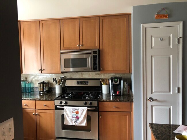 Photo - 4067 S Four Mile Run Dr Apartment