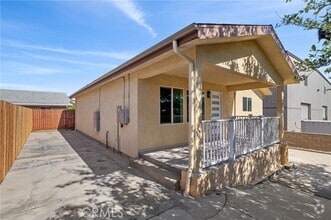 Building Photo - 14815 Country Ln