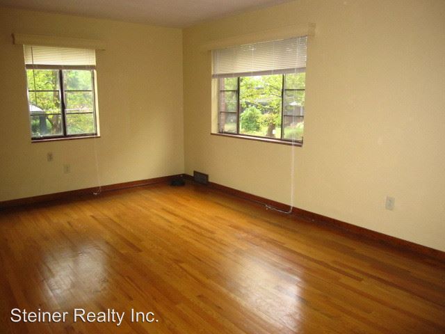 Foto del edificio - 1302 Lancaster Ave