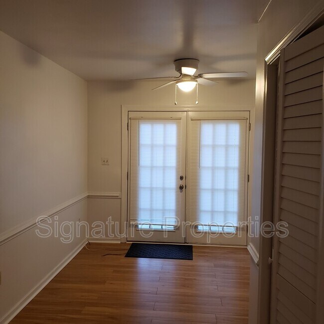 Foto del edificio - 1512 Lakeview Ave