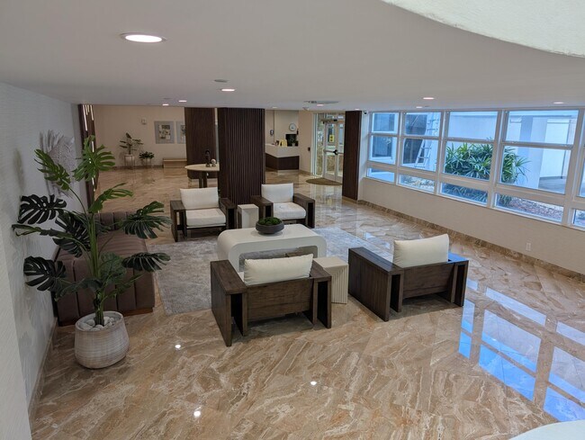 Foto del edificio - 1370 S Ocean Blvd