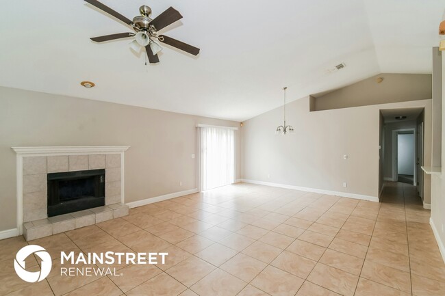 Building Photo - 11464 Mandarin Glen Cir E