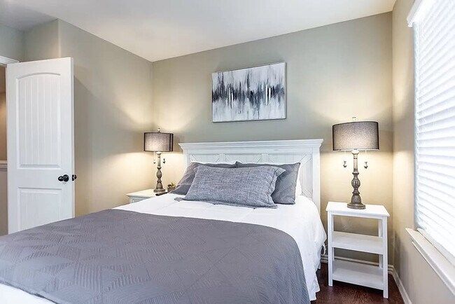 Foto del edificio - 4165 W Marlowe Ln