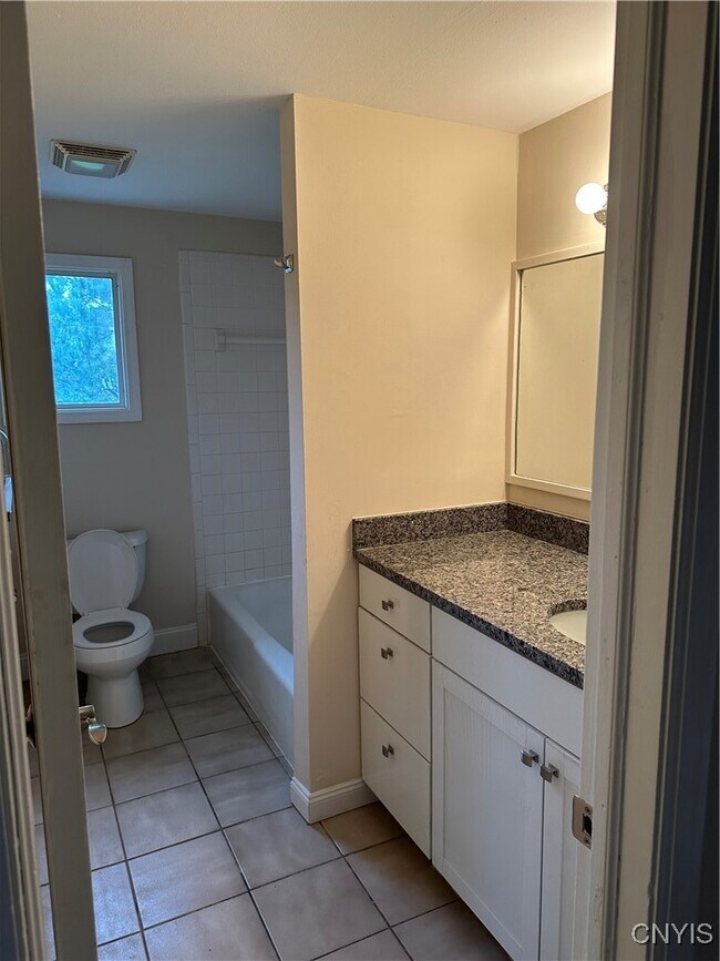 Foto del edificio - 124 N Lorraine Ave