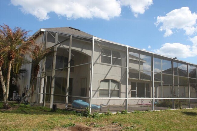 Foto del edificio - 1615 The Oaks Blvd