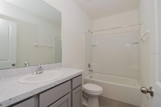 Foto del edificio - 2894 Peony Pr Ln