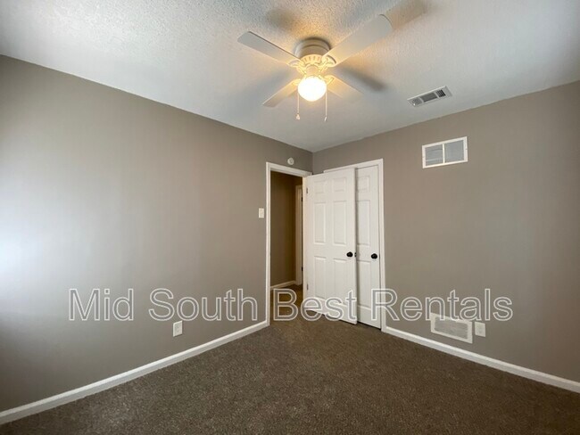 Foto del edificio - 3968 Bishops Bridge Rd